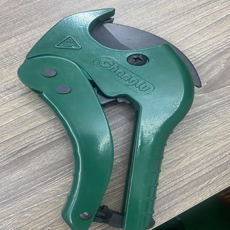 PVC Pipe Cutter